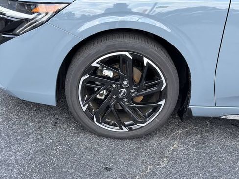 Used 2026 Nissan Sentra SR w/ SR All Weather Package FWD image 12