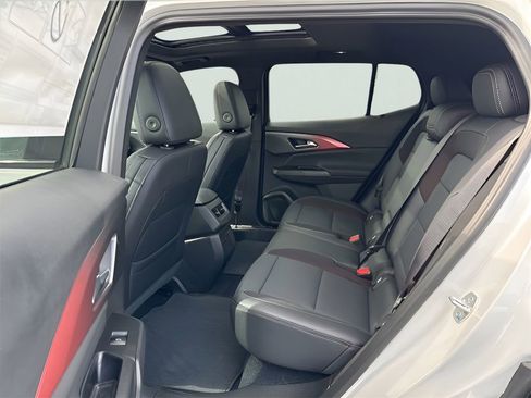 New 2025 Chevrolet Equinox EV RS w/ Convenience Package II image 20