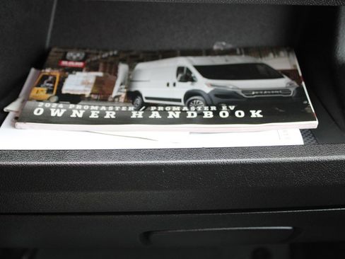 Used 2024 RAM ProMaster 3500 w/ Safety Group FWD image 24