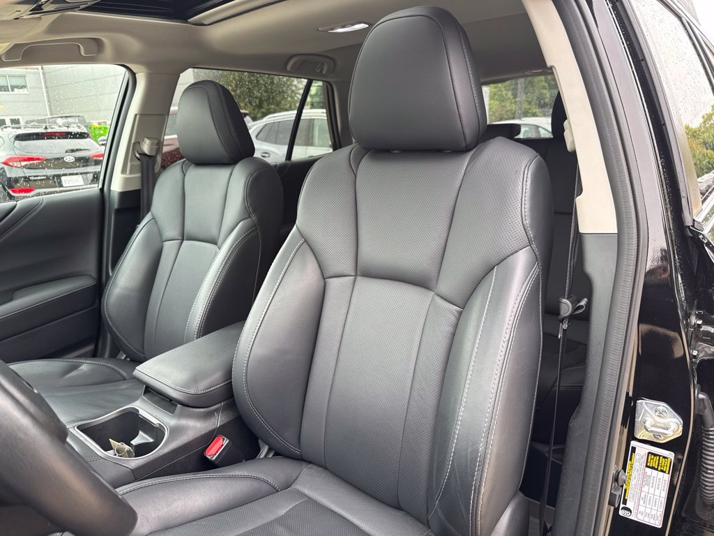 Used 2023 Subaru Outback Limited AWD/4WD image 5