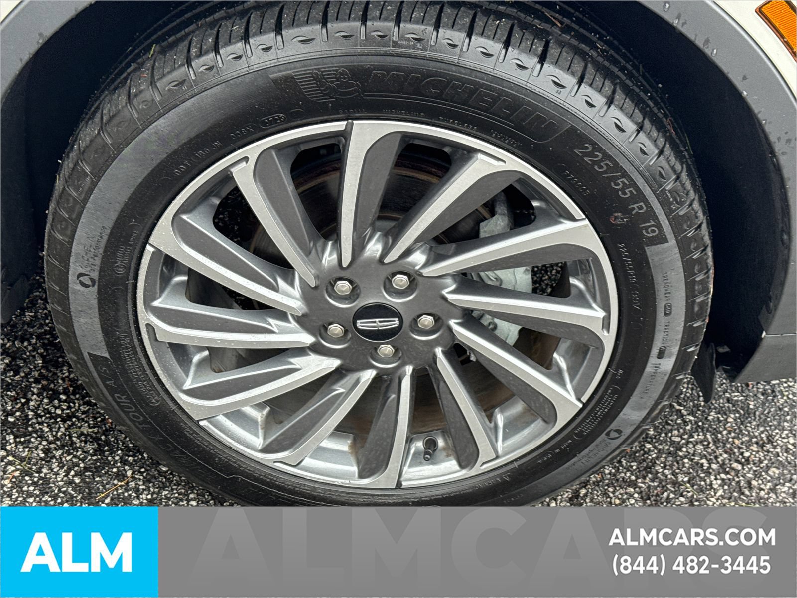 Used 2023 Lincoln Corsair Reserve w/ Rear Removable Package Tray AWD/4WD image 15