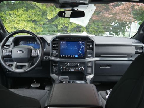 Certified 2024 Ford F150 XLT w/ Equipment Group 302A MID AWD/4WD image 9