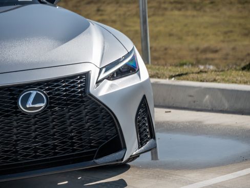 Used 2025 Lexus IS 350 F Sport image 7