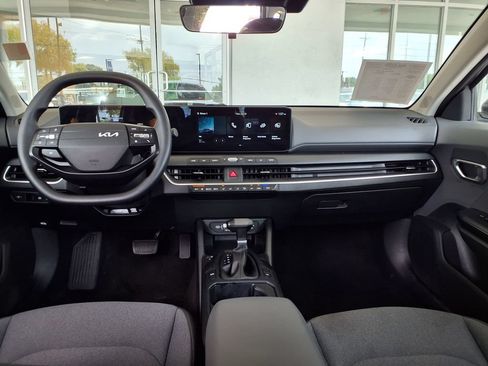 Used 2025 Kia K4 FWD image 15