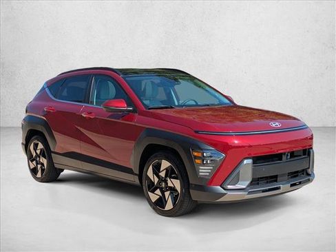 Used 2024 Hyundai Kona Limited FWD image 3