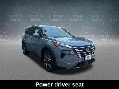 Used 2025 Nissan Rogue SL w/ SL Premium Package AWD/4WD image 18