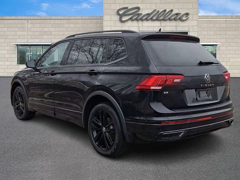 Used 2022 Volkswagen Tiguan SE R-Line image 5