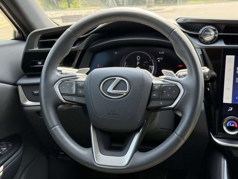 Used 2023 Lexus RZ 450e Premium w/ Technology Package AWD/4WD image 9