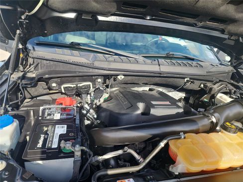 Used 2018 Ford F150 Raptor w/ Equipment Group 802A Luxury AWD/4WD image 32
