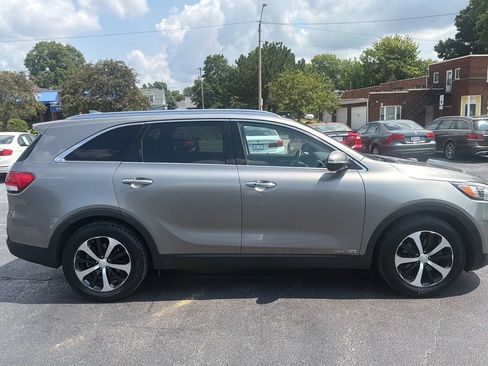 Used 2018 Kia Sorento EX w/ EX Advanced Touring Package AWD/4WD image 4