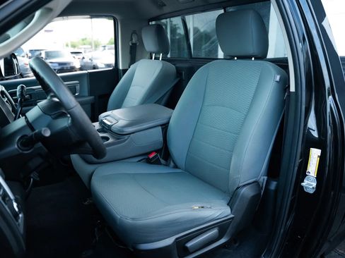 Used 2018 RAM 3500 SLT w/ Snow Chief Group AWD/4WD image 14