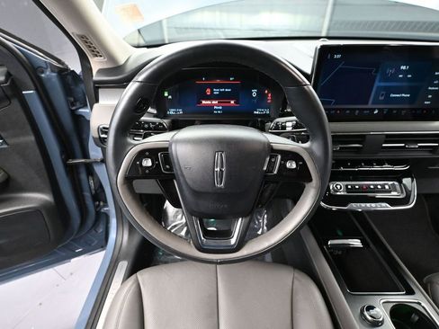 Used 2023 Lincoln Corsair Reserve w/ Jet Appearance Package image 26