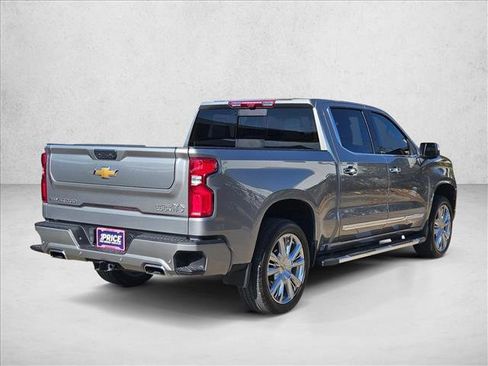 Used 2024 Chevrolet Silverado 1500 High Country w/ High Country Premium Package image 5