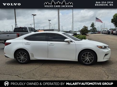 Used 2016 Lexus ES 350 FWD image 3