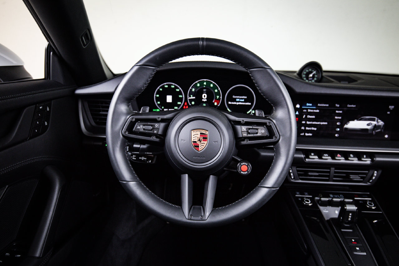 Certified 2026 Porsche 911 Carrera GTS RWD image 26