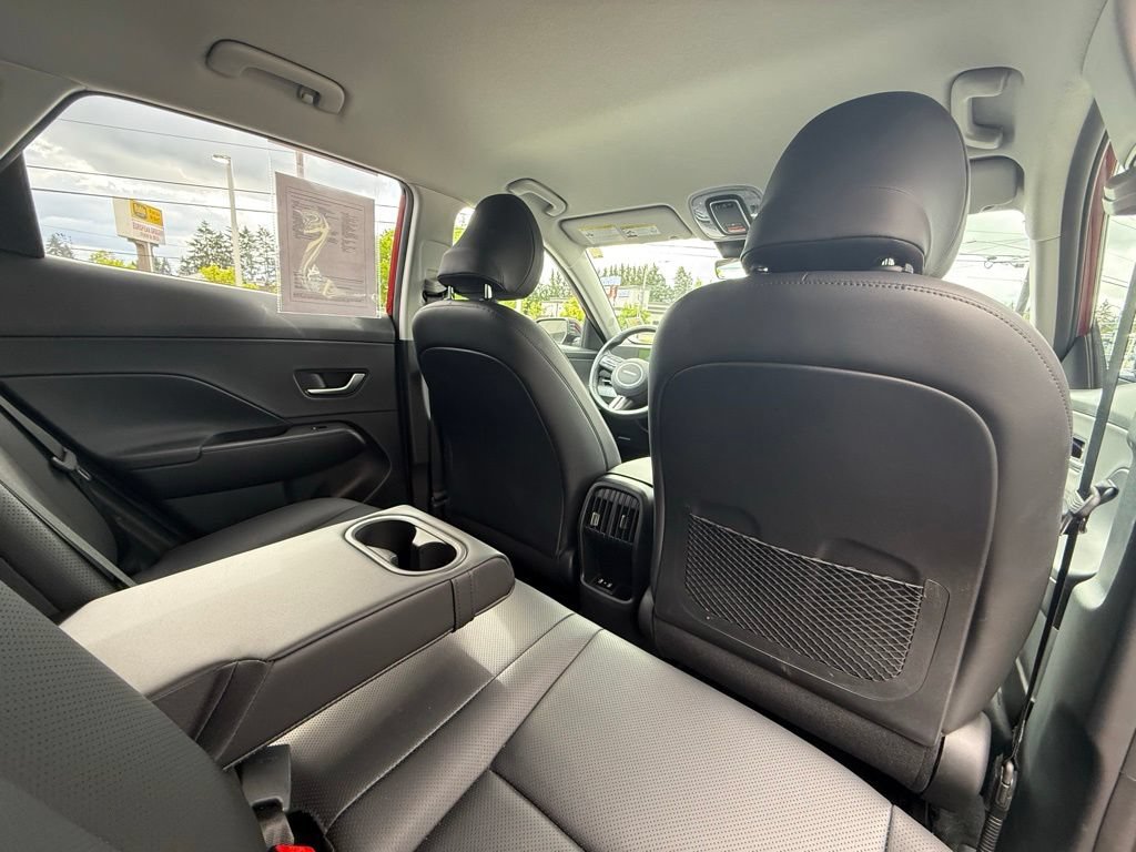 Used 2026 Hyundai Kona SEL Premium AWD/4WD image 17