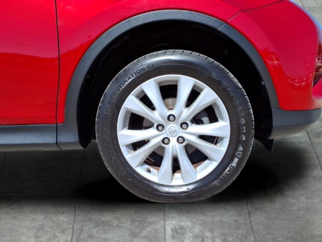 Used 2015 Toyota RAV4 Limited AWD/4WD image 9