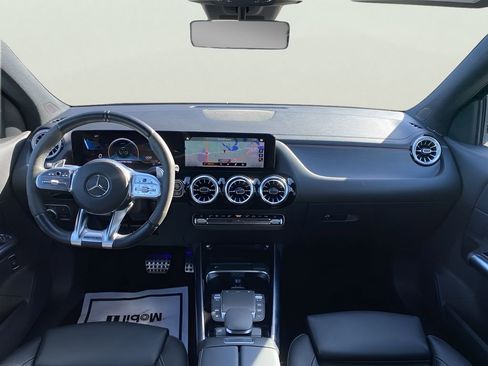 Used 2022 Mercedes-Benz GLA 35 AMG 4MATIC image 16