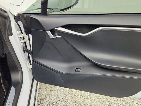 Used 2020 Tesla Model S Performance AWD/4WD image 31