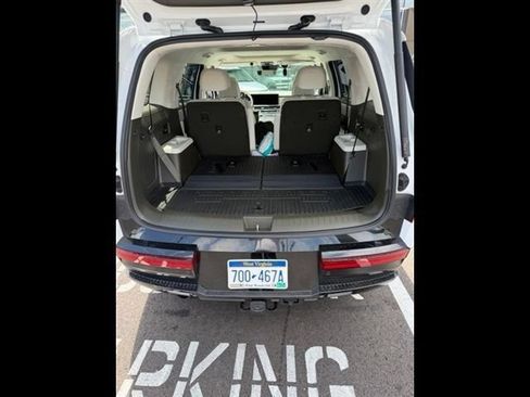 Used 2025 Hyundai Santa Fe Calligraphy AWD/4WD image 19