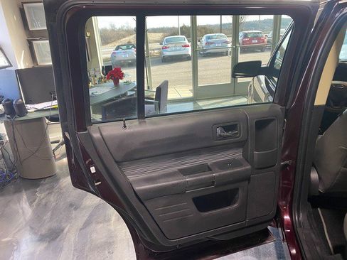 Used 2019 Ford Flex SEL w/ Equipment Group 202A AWD/4WD image 12