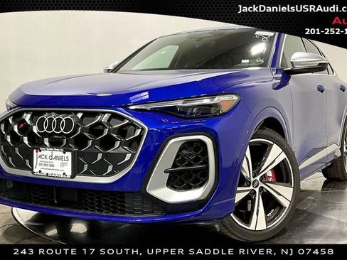 New 2026 Audi SQ5 Premium Plus image 1