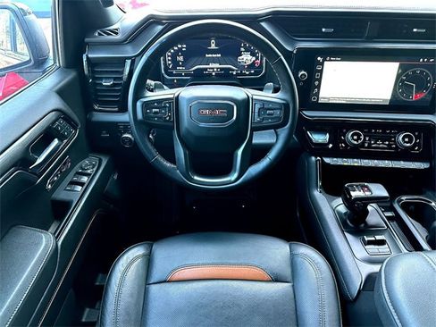 Used 2024 GMC Sierra 1500 AT4 w/ Technology Package image 20