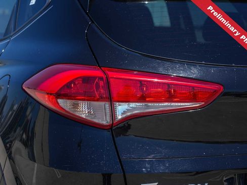 Used 2017 Hyundai Tucson SE AWD/4WD image 9