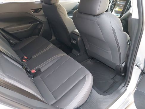 Used 2025 Subaru Crosstrek 2.0i Premium image 11