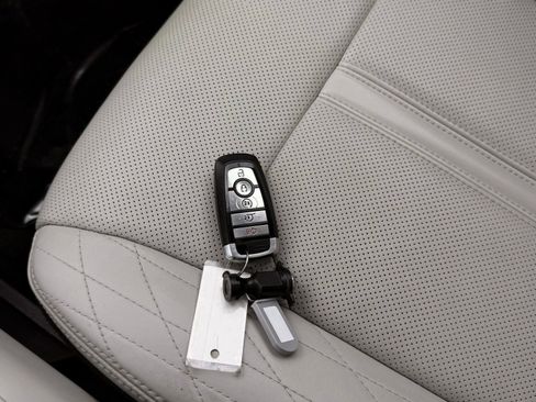Used 2020 Ford Expedition Platinum RWD image 49
