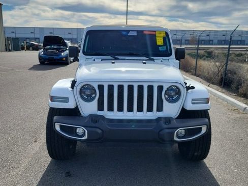 Used 2023 Jeep Wrangler Unlimited Sahara image 6