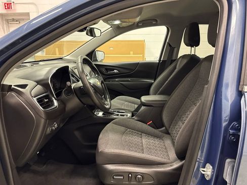 Used 2024 Chevrolet Equinox LT AWD/4WD image 16
