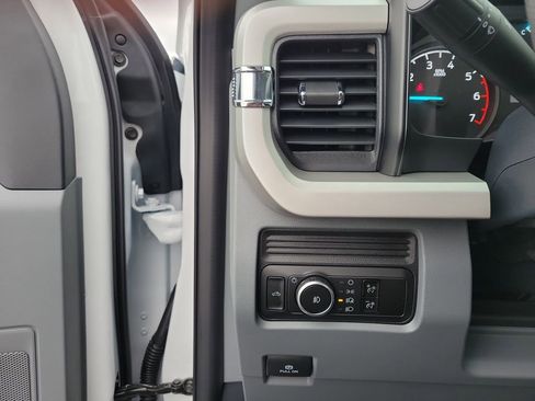 New 2026 Ford F250 XL w/ FX4 Off-Road Package image 19