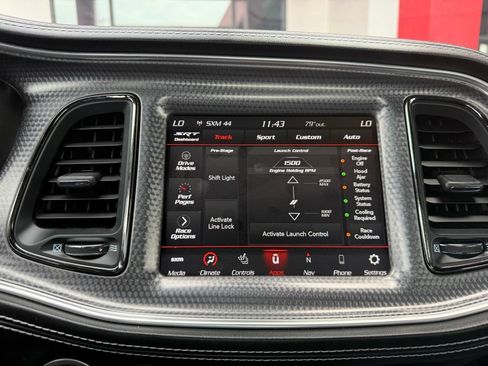 Used 2020 Dodge Challenger SRT Hellcat RWD image 18