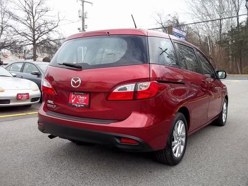 Used 2013 MAZDA MAZDA5 Sport image 4
