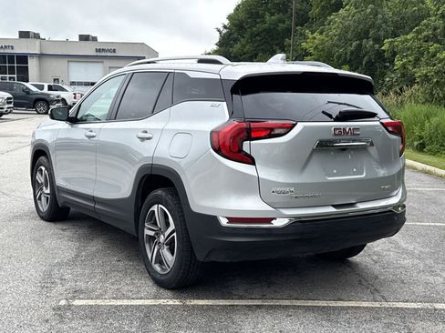 Used 2021 GMC Terrain SLT w/ Infotainment Package II AWD/4WD image 7