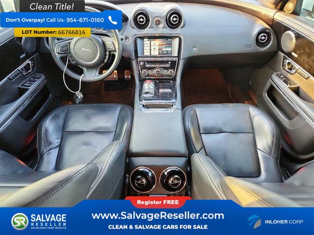 Used 2015 Jaguar XJ RWD image 11