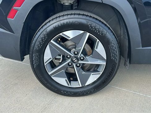 Used 2025 Hyundai Tucson SEL AWD/4WD image 16