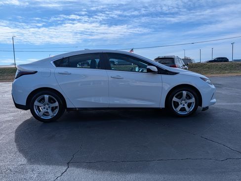 Used 2019 Chevrolet Volt LT w/ Power Convenience Package image 5