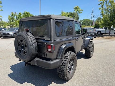 Used 2018 Jeep Wrangler Sport AWD/4WD image 4