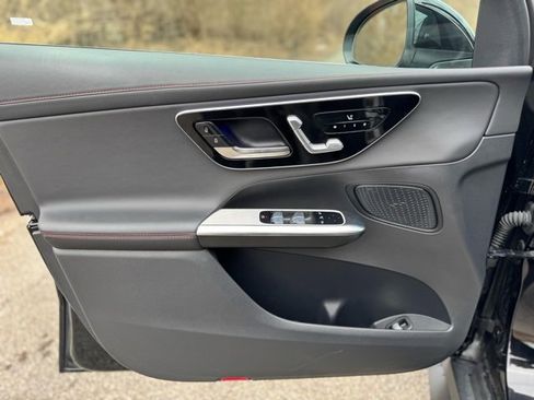 Used 2024 Mercedes-Benz GLC 43 AMG 4MATIC image 9