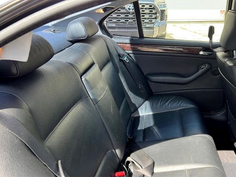 Used 2001 BMW 330i Sedan image 12