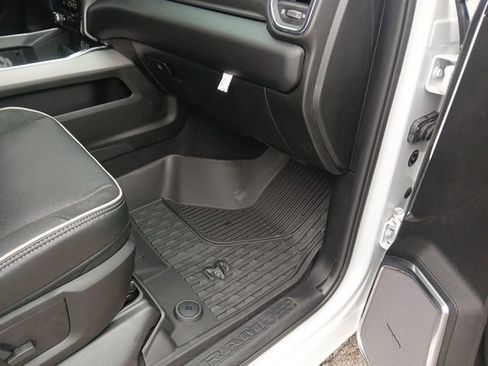 New 2026 RAM 2500 Laramie image 34