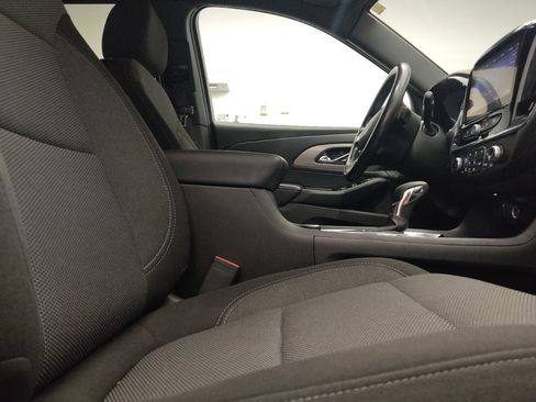 Used 2022 Chevrolet Traverse LT w/ LPO, Cargo Package AWD/4WD image 21