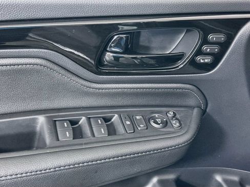 Certified 2026 Honda Odyssey Elite image 18