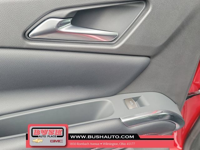 New 2026 Chevrolet Traverse RS w/ LPO, Floor Liner Package FWD image 17