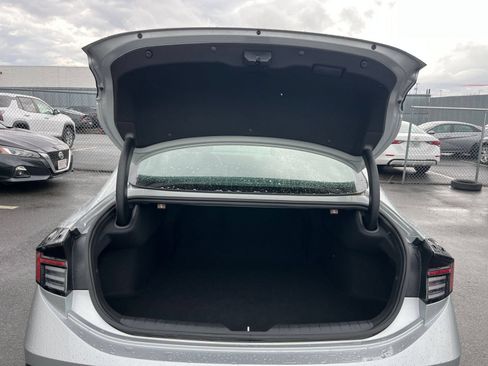 Used 2025 Hyundai Sonata SEL FWD image 31