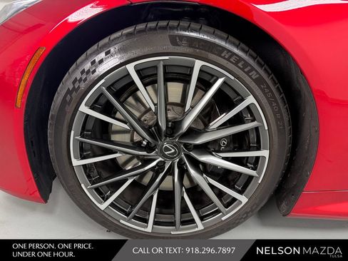 Used 2025 Lexus LC 500 Coupe w/ Dynamic Handling Package RWD image 11
