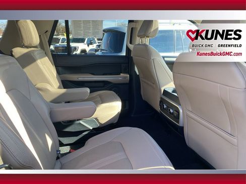 Used 2024 Ford Expedition Limited image 46