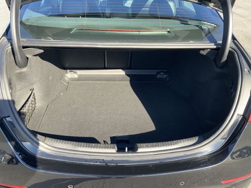 Used 2022 Mercedes-Benz C 300 4MATIC Sedan image 11